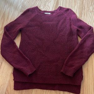 Maroon sweater